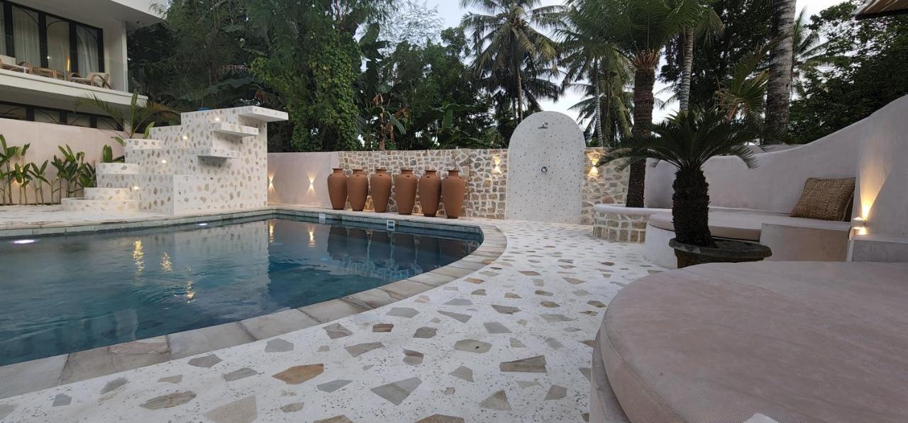 Kuta  Tiu Oasis Lombok酒店 外观 照片